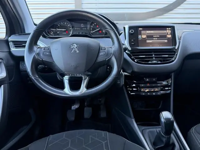Peugeot 2008 1.2 PureTech Active 1e Eigenaar|Navi|Trekhaak|D-riem vv in 2025|Clima|PDC|Cruise|APK to...