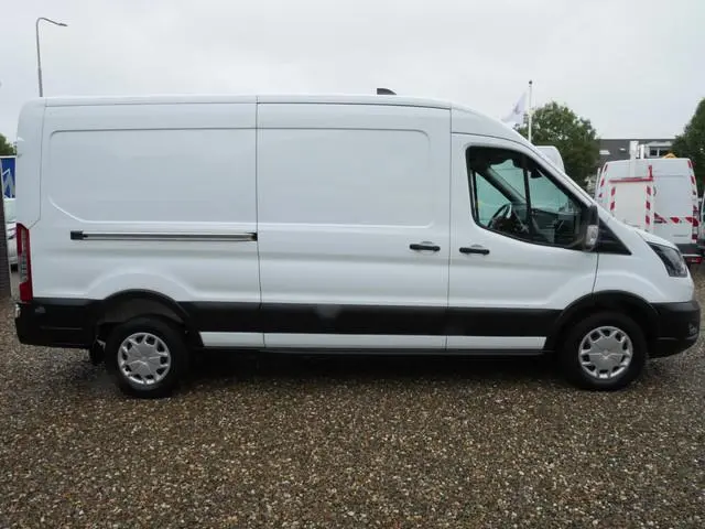 Ford Transit 2,0EcoBlue 130PK L3H2 Airco Camera Cruise control
