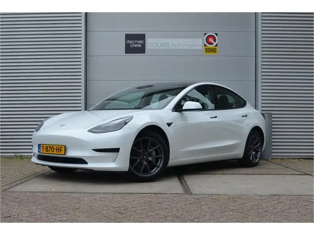 Tesla Model 3 Standard RWD Plus 60 kWh LFP Accu, AutoPilot3.0 Ryzen