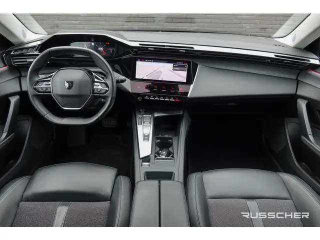 Peugeot 308 1.2 PureTech 131Pk Aut. | Allure Pack Business | Achteruitrijcamera | Trekhaak | 17''