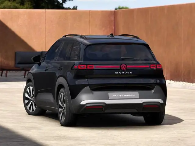 Volkswagen ID. Cross Style 52 kWh accu, 155 kW / 211 PK SUV Elektrische Achteruitrijcamera | Carplay...