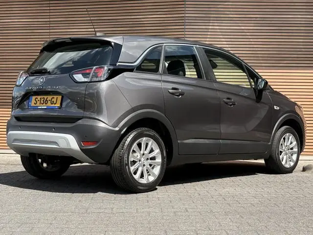 Opel Crossland 1.2 Turbo Elegance LED / Camera / Clima / Navi / Dealer onderhouden!