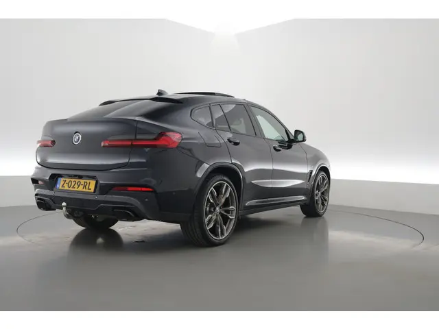 BMW X4 M40i High Executive Edition | Pano | Elek. Trekhaak | Stoelvent. | Memory | Keyless | 360cam...