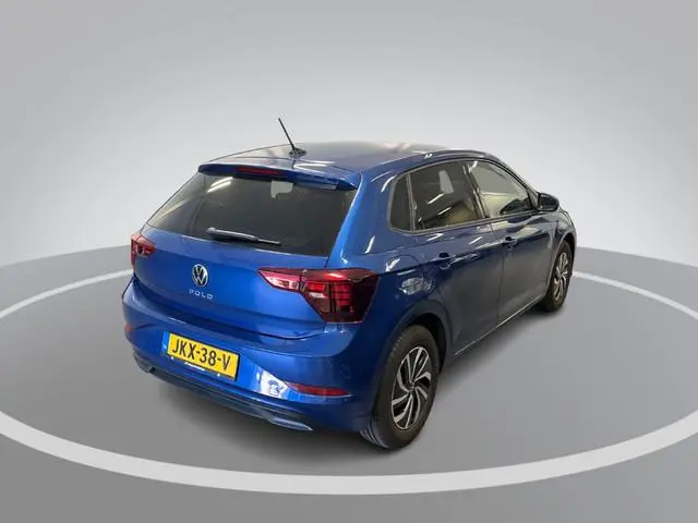 Volkswagen Polo 1.0 TSI 95pk Life Edition · Camera · Keyless · Stoelverwarming · ACC · Apple/Android...