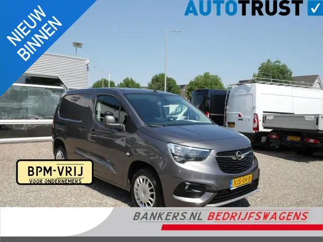 Opel Combo 1.5D 100PK, L1, Airco, Achterklep, 2 x Schuifdeur