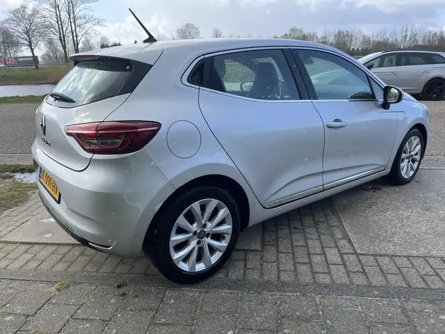 Renault Clio 1.0 TCe Intens / Bose Sound / Camera / PDC V+A / Apple Carplay - Android Auto / Climate...