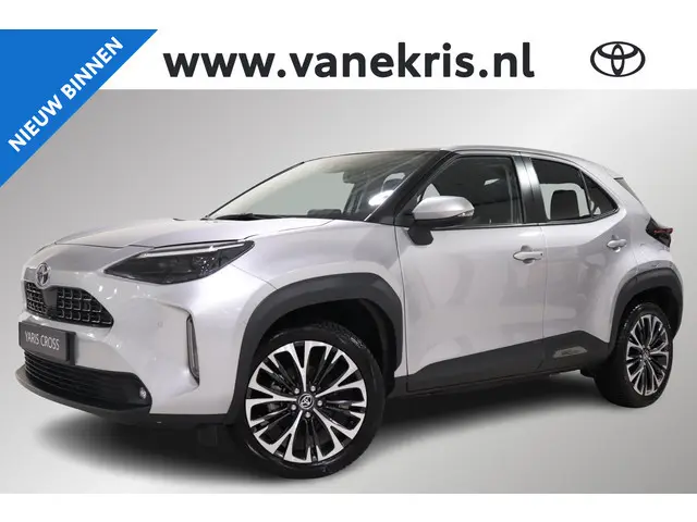 Toyota Yaris Cross 1.5 Hybrid Executive, Stoel & Stuur Verwarming, Keyless, 360 Camera, BSM, Panodak...