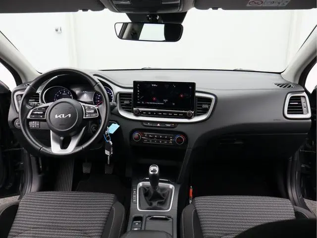 Kia Ceed Sportswagon 1.5 T-GDi DynamicLine/ trekhaak/ lage km!