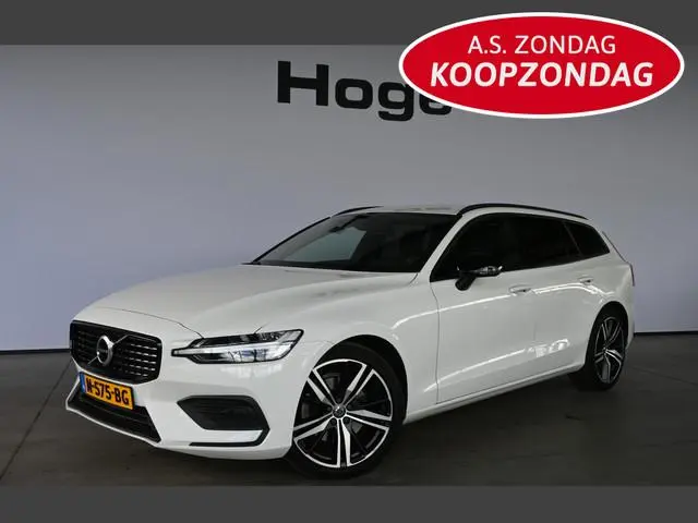 Volvo V60 2.0 B3 Advantage Sport Pack Navigatie Stuur/Stoelverwarming Carplay Dealer Onderhouden! In...