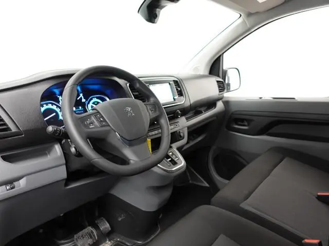 Peugeot e-Expert Long Premium 75 kWh 3-zits Automaat Airco Navi