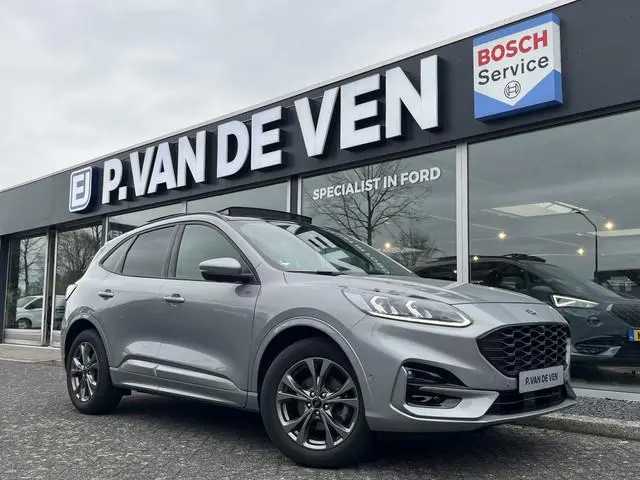 Ford Kuga 1.5 EcoBoost ST-Line X 150pk/110kW 6-bak | Full Options | E-Trekhaak | Pano | Driver Assis...