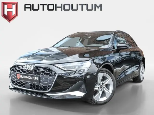 Audi A3 Sportback 40 TFSI e | Sonos | Trekhaak | Head-up | Camera | Navigatie
