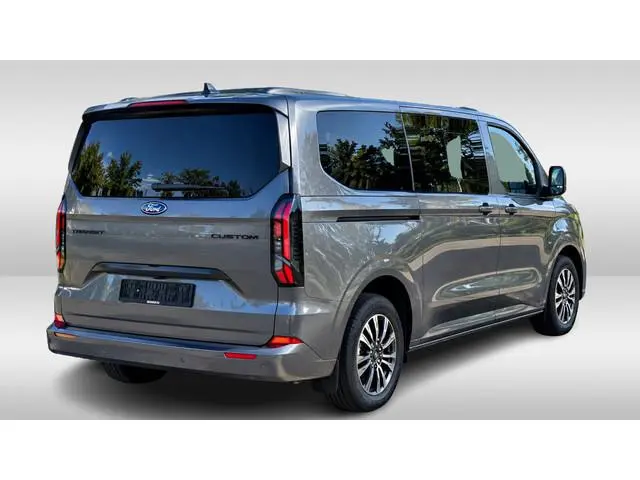 Ford Transit Custom 320 2.5 PHEV Kombi L2H1 Limited 9p. | 41.450 ex btw | 