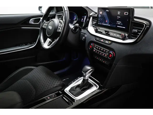 Kia Ceed Sportswagon 1.6 GDI PHEV DynamicLine | STUURVERWARMING | DAB | APPLE | CAMERA