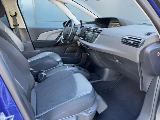 Citroen Grand C4 Picasso 1.2 Shine / Geen Import / 100 % Onderhoud