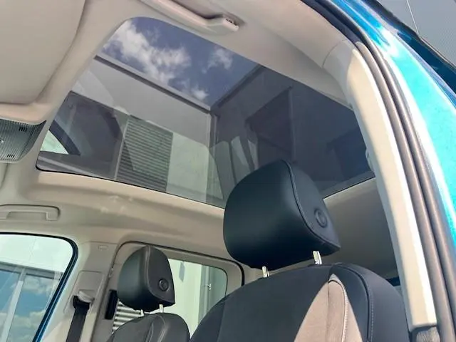 Volkswagen Caddy Kombi 1.5 TSI DSG Style PANO LED TREKHAAK