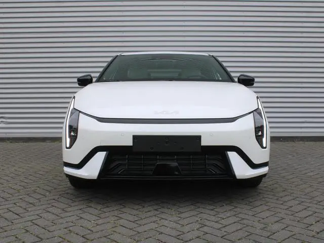 Kia EV4 Fastback GT-Line Business Edition 81.4 kWh | Nieuw | Direct leverbaar | Actieradius tot 612...