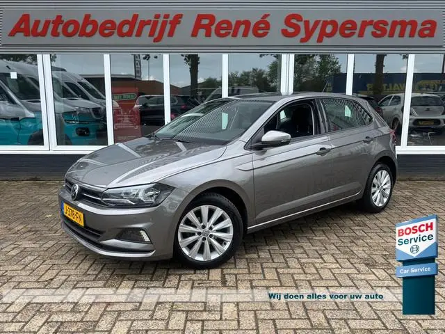 Volkswagen Polo 1.0 TSI Highline Business | Apple Carplay | Stoelverwarming | Parkeersensoren | Crui...