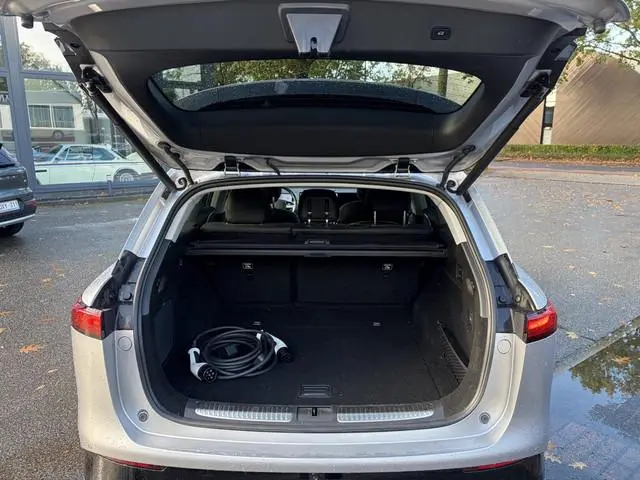 XPENG G9