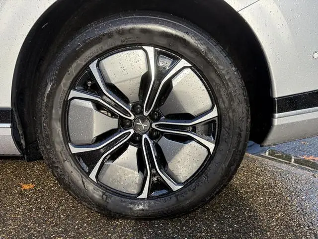 XPENG G9