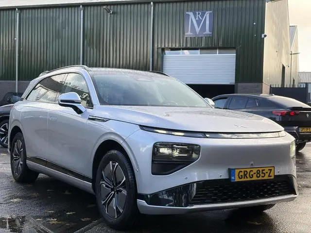 XPENG G9