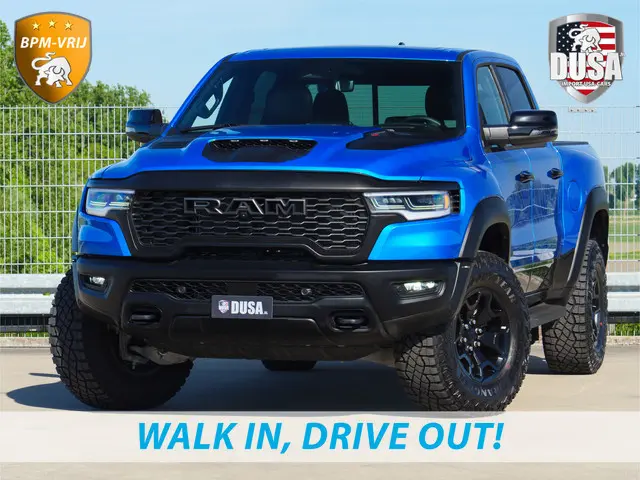 Dodge Ram | RHO | 3.0L Twin-Turbo I6 | 4x4 | Crew Cab Night Edtion | Panoramadak | 14,4-inch Touchscreen | Passenger Display | Getoonde accessoires zijn verkrijgbaar tegen meerprijs