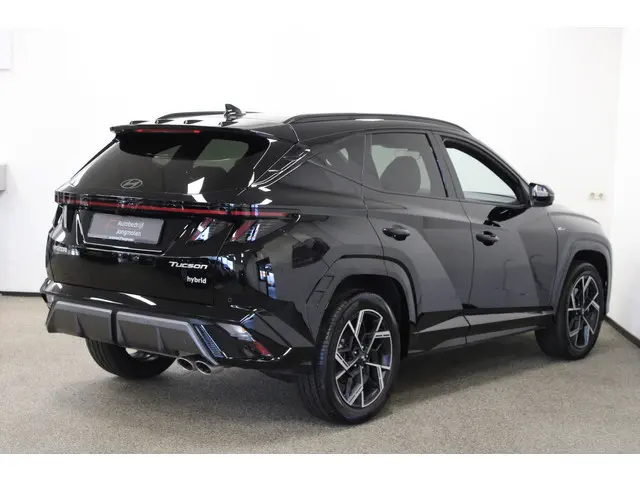 Hyundai Tucson 1.6 T-GDI HEV N Line Sky