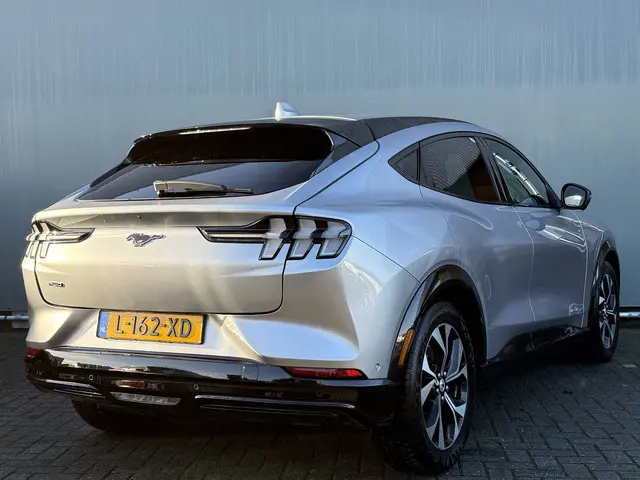 Ford Mustang Mach-E BJR 2021 AWD 75 kWh 270 PK 360° CAMERA | STOEL-STUURVERWARMING | KEYLESS | LEDER | MEMORY | BANG&OLUFSEN