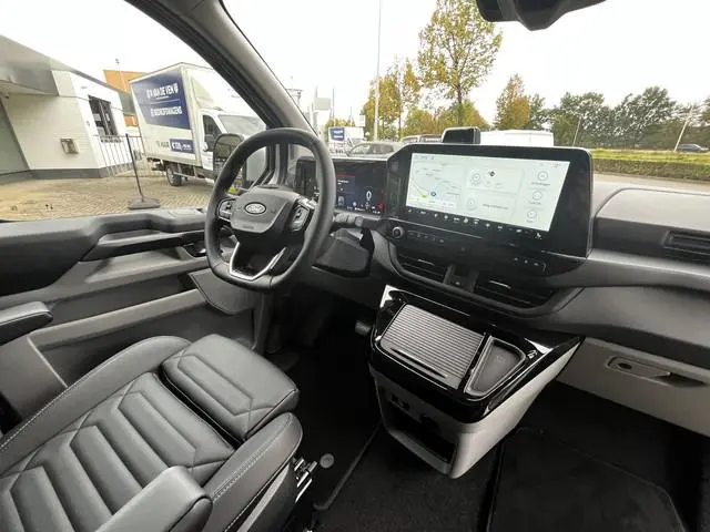 Ford Tourneo