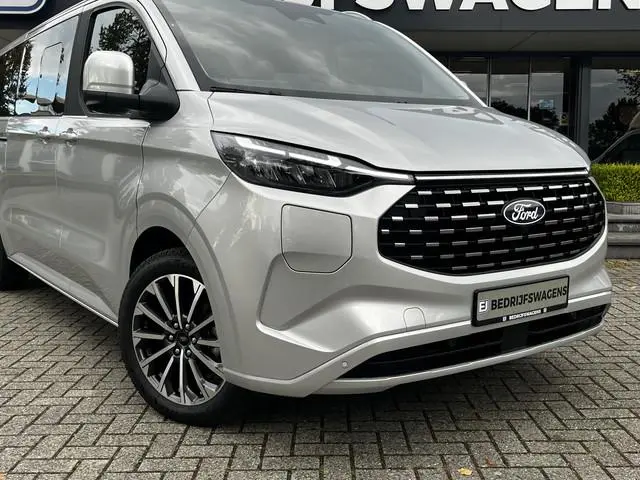 Ford Tourneo