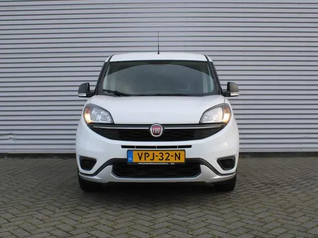 Fiat Doblò Cargo 1.6 MJ L1H1 S Trekking | Navi | Cruise | Airco | Parkeersensoren achter | Apple Car...