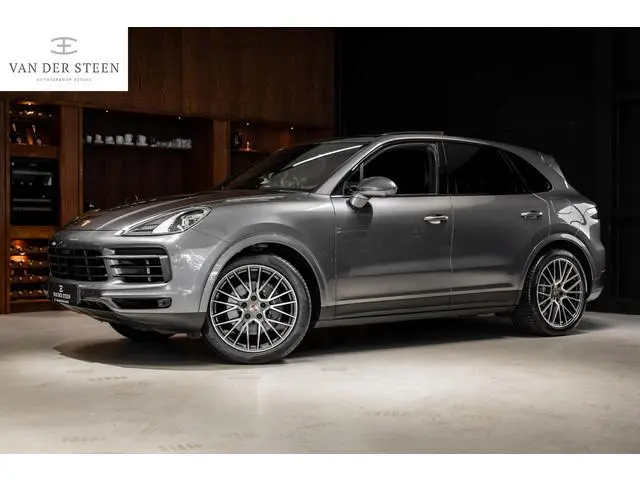 Porsche Cayenne 3.0 E-Hybrid | 18 Voudig | Sportuitlaat | 1e Eigenaar| Luchtvering | Adapt. Cruise