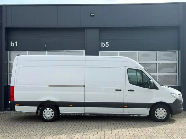 Mercedes-benz Sprinter 315 CDI RWD Automaat JUMBO XXL L4  / 270 graden deuren / MBUX / Carplay / Cru...