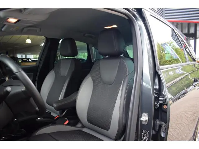 Opel Crossland X 1.2 Turbo Innovation |NAVI|PARKEERSENSOREN|CRUISE