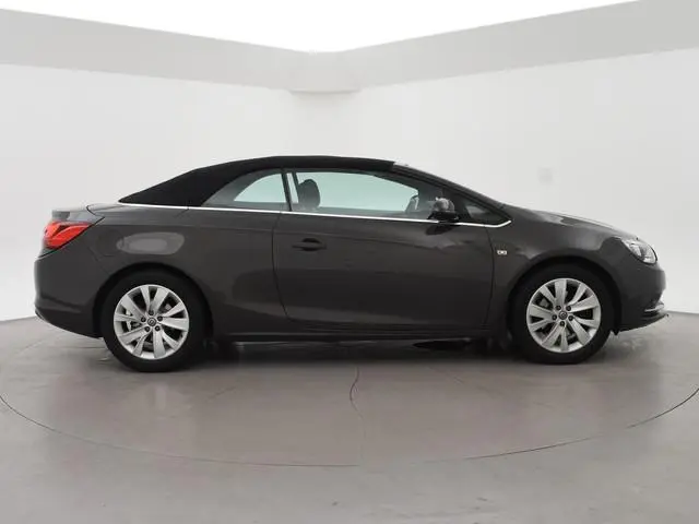 Opel Cascada