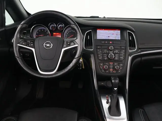 Opel Cascada