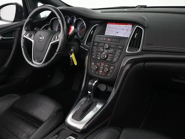 Opel Cascada
