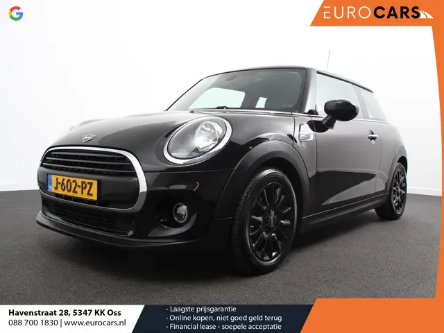 Mini Mini 1.5 One Automaat Blackyard | Parkeer sensoren | Airco | Verwarmbare voorstoelen | Lichtmet...