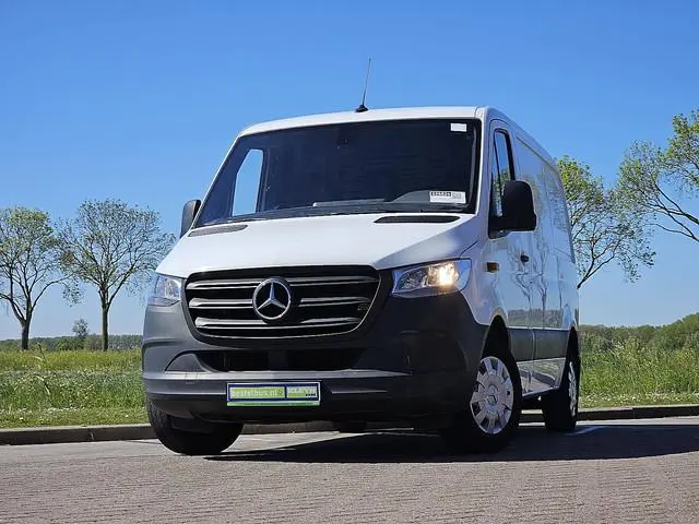 MERCEDES-BENZ SPRINTER 314 l1h1 mbux euro6 ac!