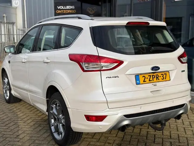 Ford Kuga 1.5 Titanium Plus 150PK | Volledig Dealeronderhouden! | LUXE | 2e Eigenaar | Zeer Nette St...