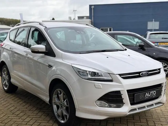 Ford Kuga 1.5 Titanium Plus 150PK | Volledig Dealeronderhouden! | LUXE | 2e Eigenaar | Zeer Nette St...