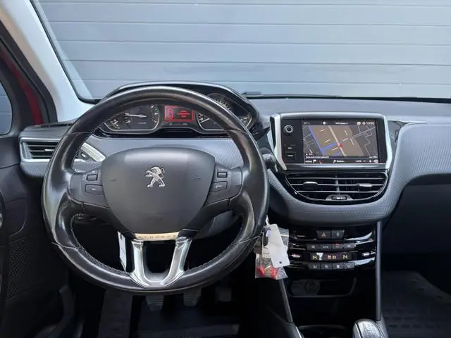 Peugeot 208 1.2 PureTech Allure 1e Eigenaar,D-riem vv in 2023,Afn.Trekhaak,Dealer Onderhouden,Carpla...