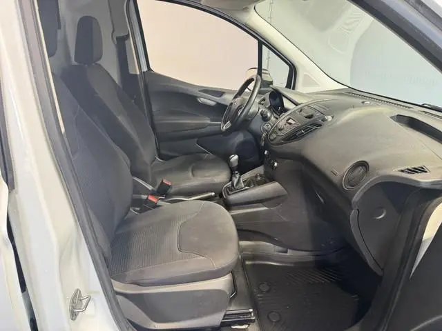Ford Transit Courier