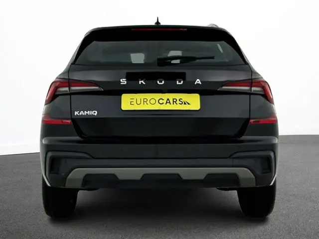 Skoda Kamiq 1.0 TSI Business Edition Automaat Navigatie Climate control Cruise control LED Keyless S...