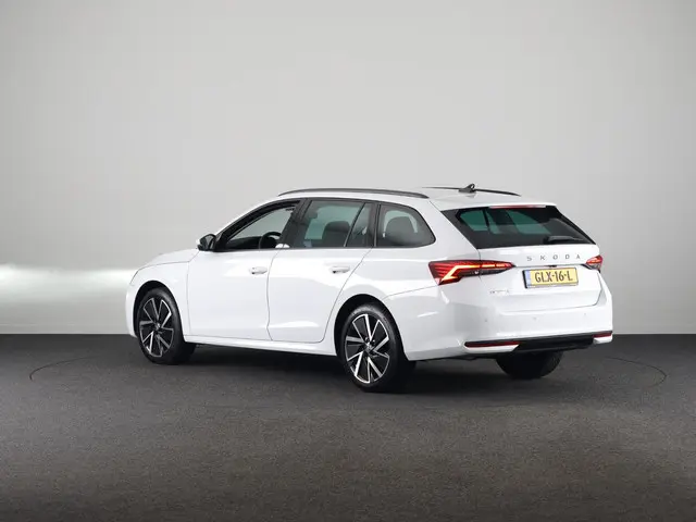 Skoda Octavia Combi 1.5 TSI Business Edition Plus 115PK | Verlengde garantie | Navigatie | 18" LM ve...