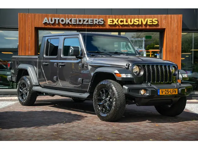 Jeep Gladiator Sport 3.6 V6 Grijs Kenteken Camera Cruise Carplay