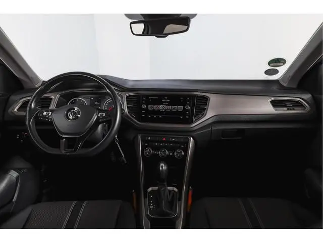 Volkswagen T-Roc 1.5 TSI Style Business 150 PK | Adapt.Cruise | PDC | Camera | NAV+App.Connect | Aut...