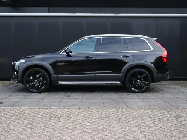 Volvo XC90 2.0 T6 AWD Inscription | 7 PERS. | LEDER | MEMORY | PANO-DAK | TREKHAAK | B&W | CAMERA |...