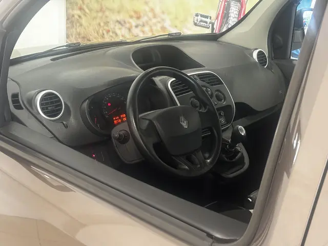 Renault Kangoo Family 1.2 TCe Expression Start&Stop | Airco | Geel kenteken | Dealer onderhouden |