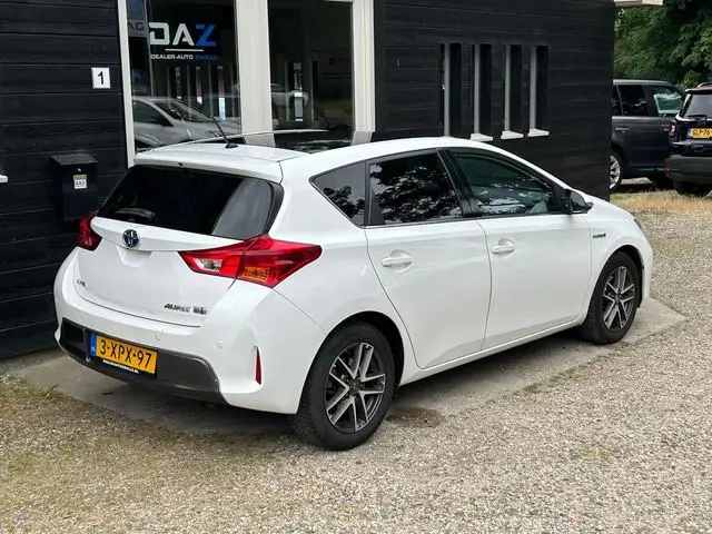 Toyota Auris 1.8 Hybrid Lease Aut/Ecc/Navi/Pano